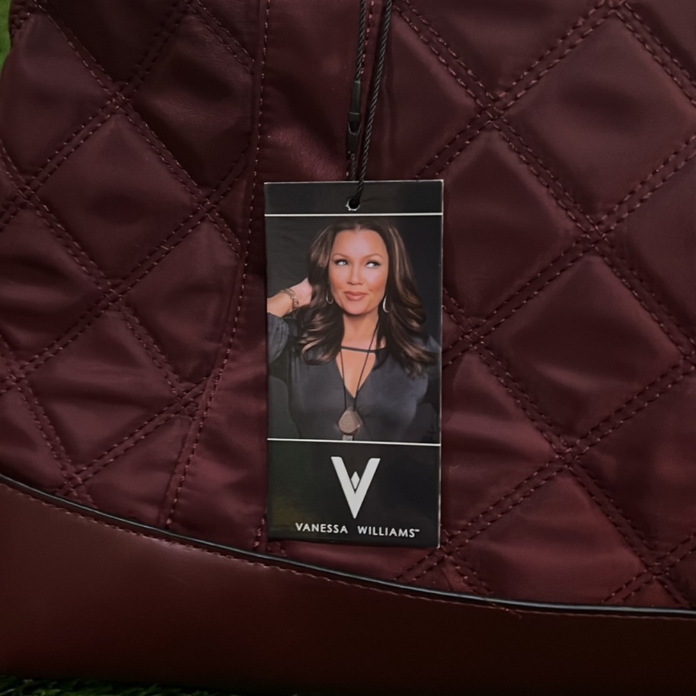 Vanessa Williams Quilted Laptop Tote - Picture 2 of 11